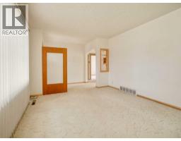 Recreational, Games room - 824 Stafford Drive N, Lethbridge, AB T1H2B6 Photo 7