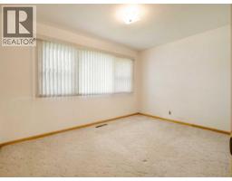 824 Stafford Drive N, Lethbridge, AB T1H2B6 Photo 9
