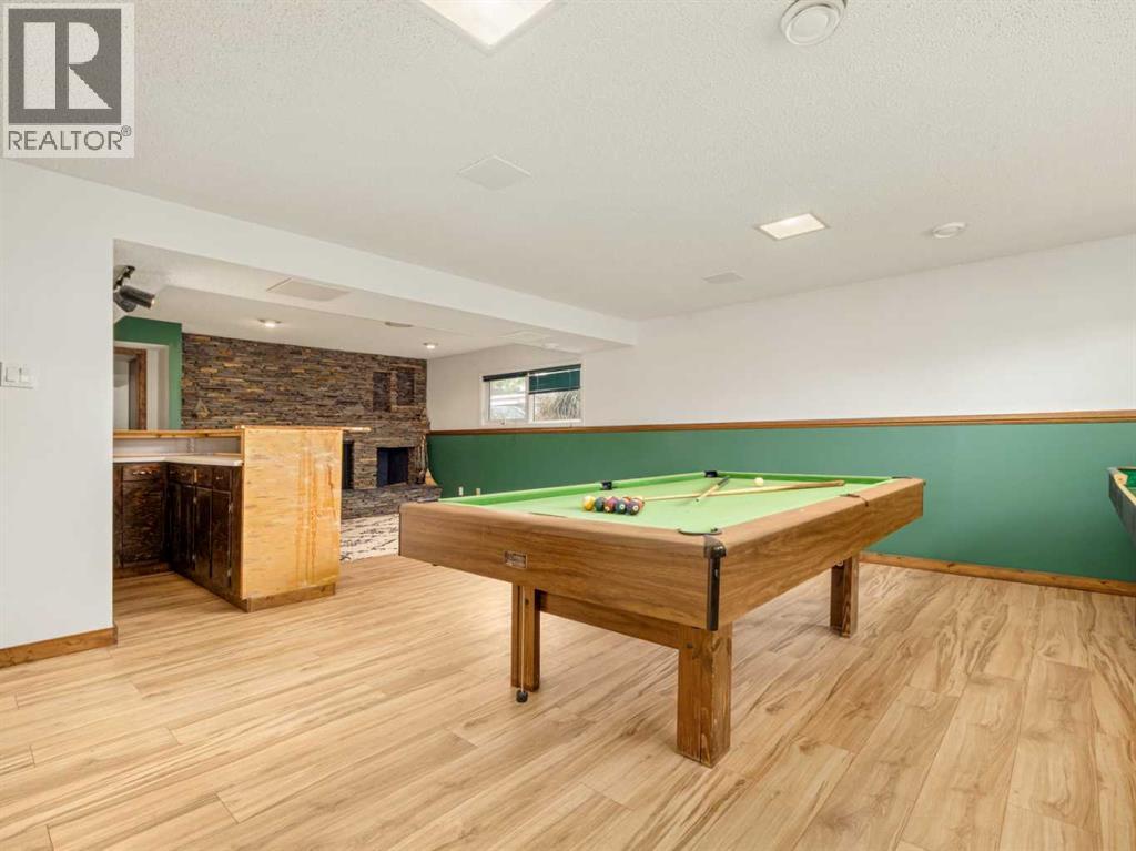 46 Laval Court W photo 29