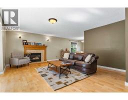 50098 East Park Place, Rural Rocky View County, AB T0L0K0 Photo 21