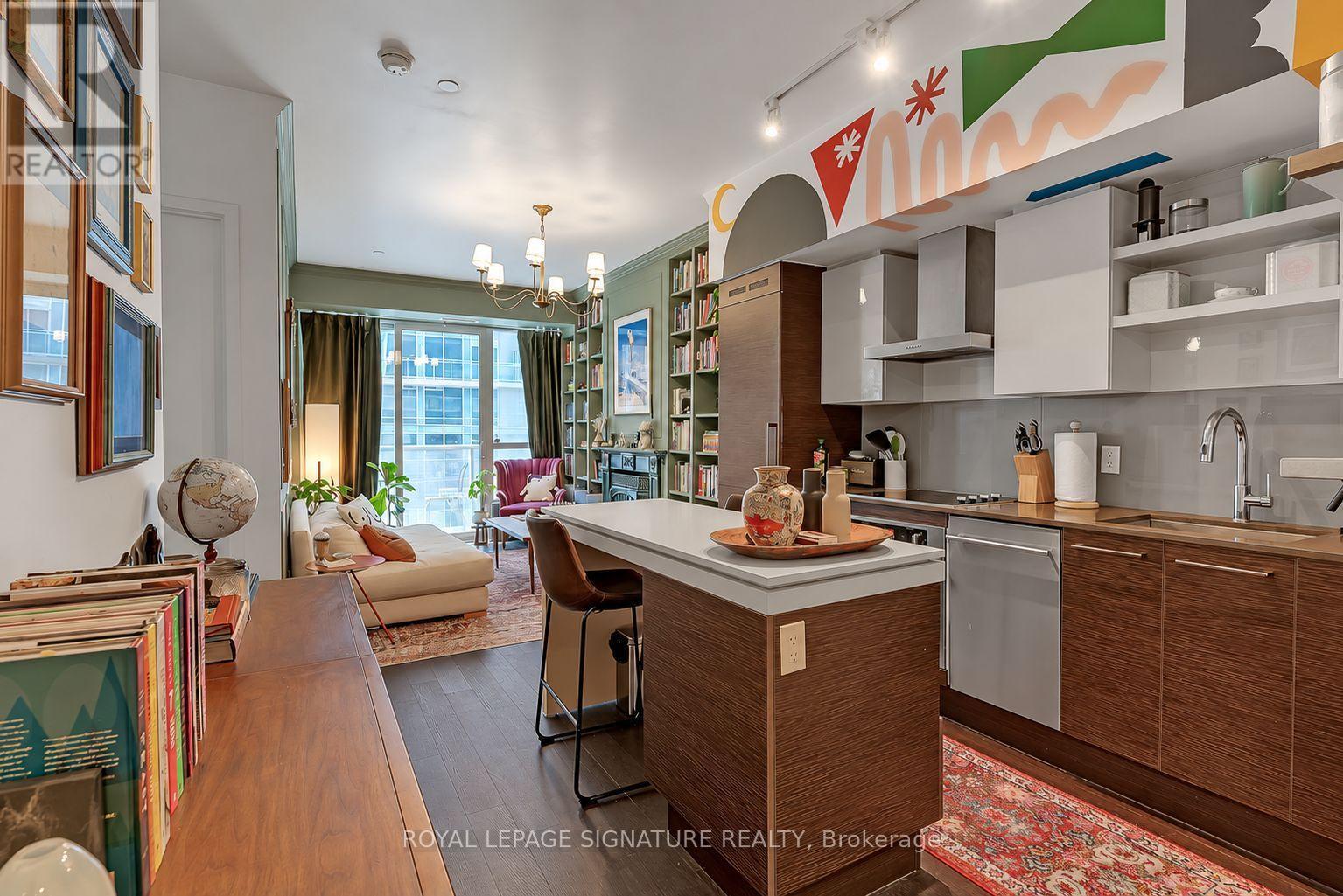 Photo of 1030 King Street