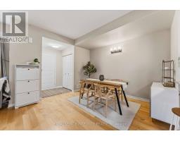 100 D Artesa Private, Ottawa, ON K2S0J8 Photo 14