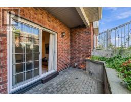100 D Artesa Private, Ottawa, ON K2S0J8 Photo 31