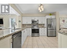 17 Marlwood Avenue, Wasaga Beach, ON L9Z1S9 Photo 12