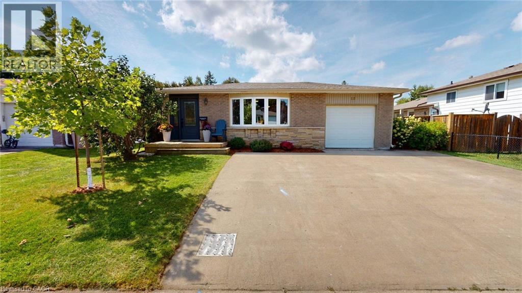 18 LARKSPUR Lane - 1