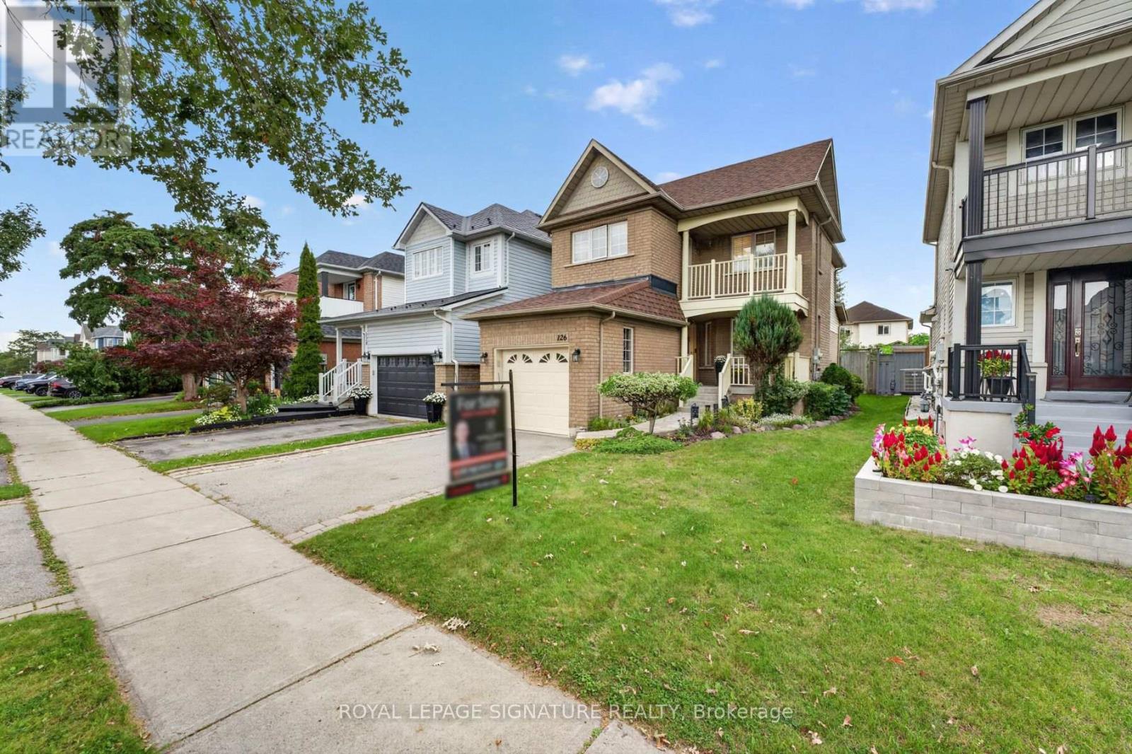 126 Whitby Shores Greenway, Whitby, ON