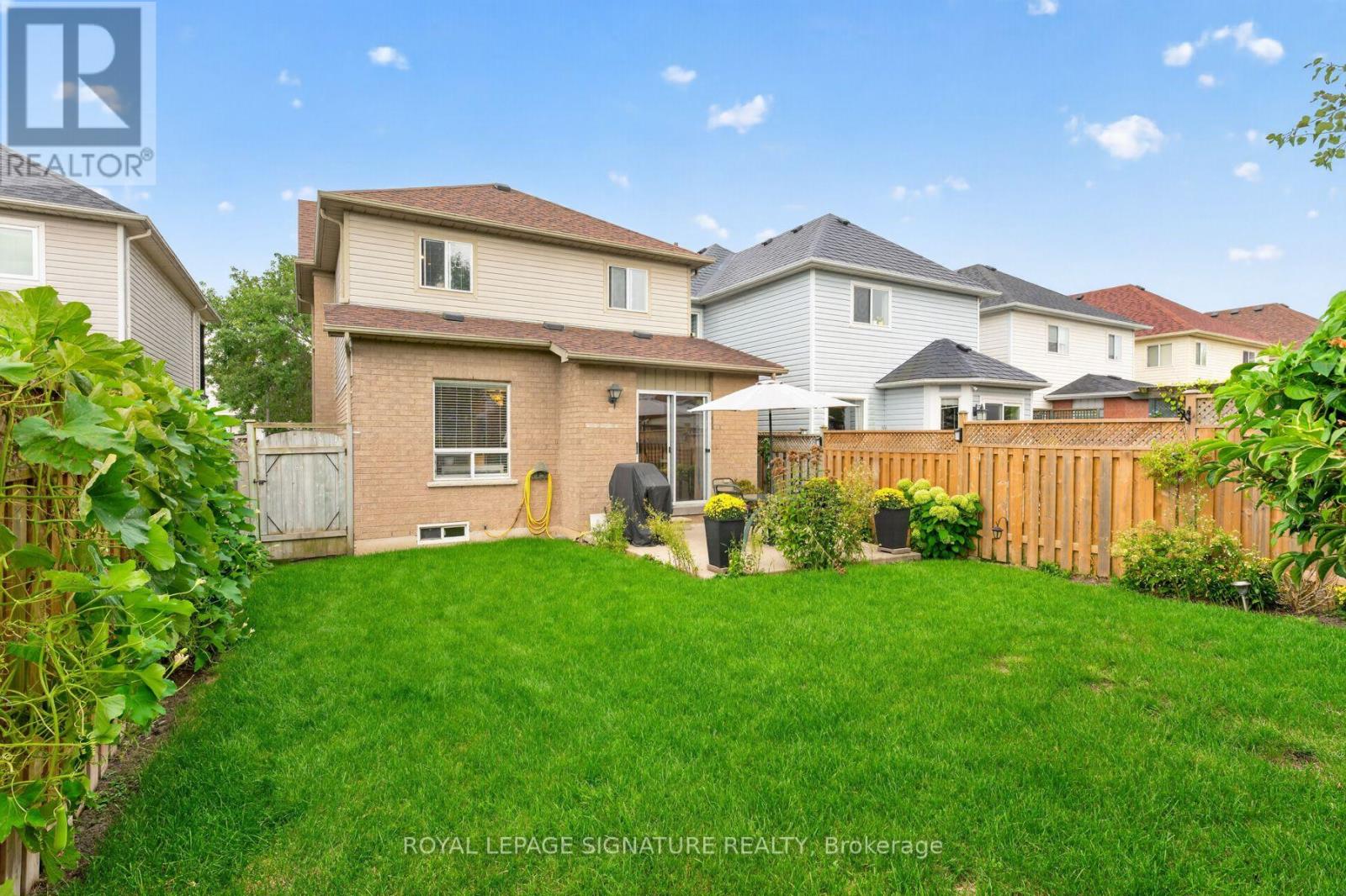 126 Whitby Shores Greenway, Whitby, ON photo 43