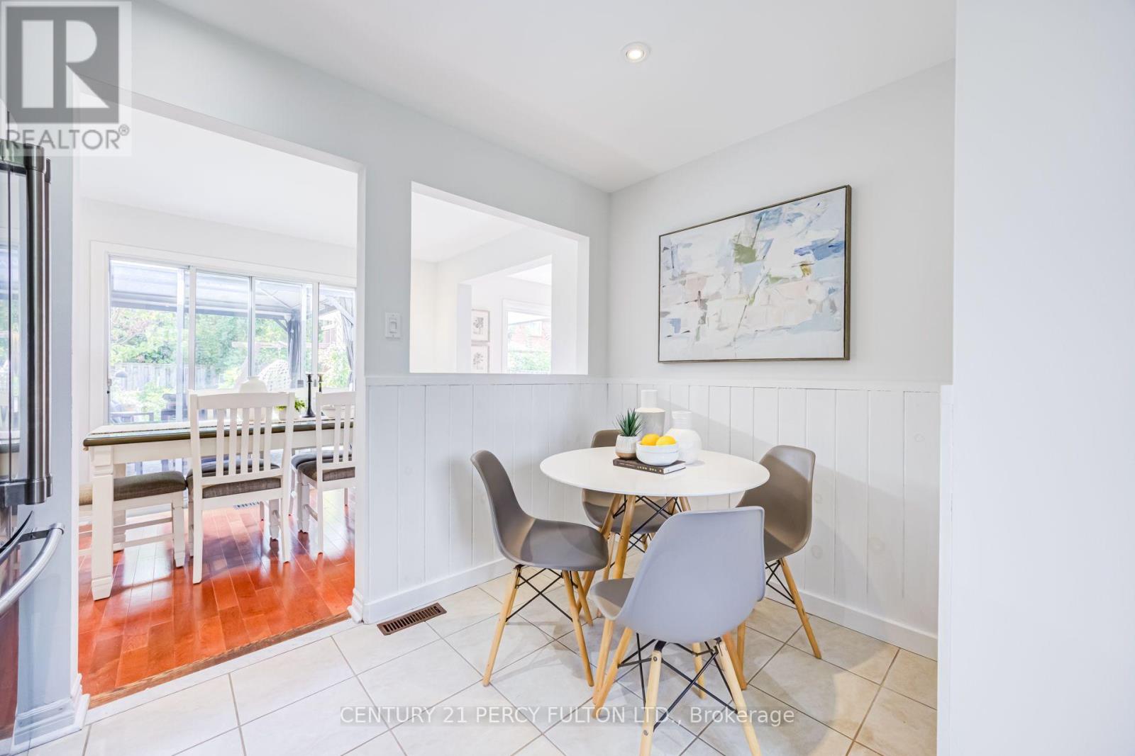 608 Beckworth Square, Pickering, ON photo 13