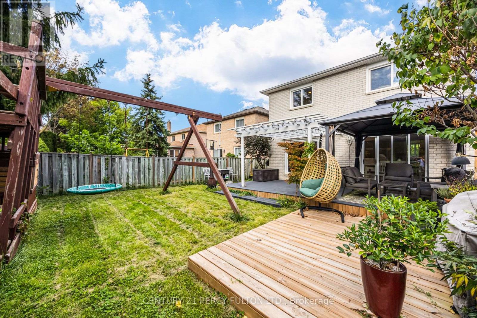 608 Beckworth Square, Pickering, ON photo 39