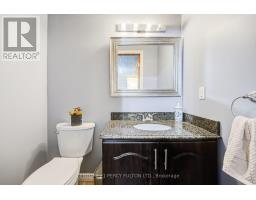 608 Beckworth Square, Pickering, ON L1V3X4 Photo 32