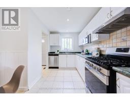 608 Beckworth Square, Pickering, ON L1V3X4 Photo 9