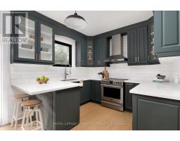 23 Greenwood Avenue, Toronto, ON M4L2P5 Photo 14