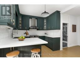 23 Greenwood Avenue, Toronto, ON M4L2P5 Photo 16