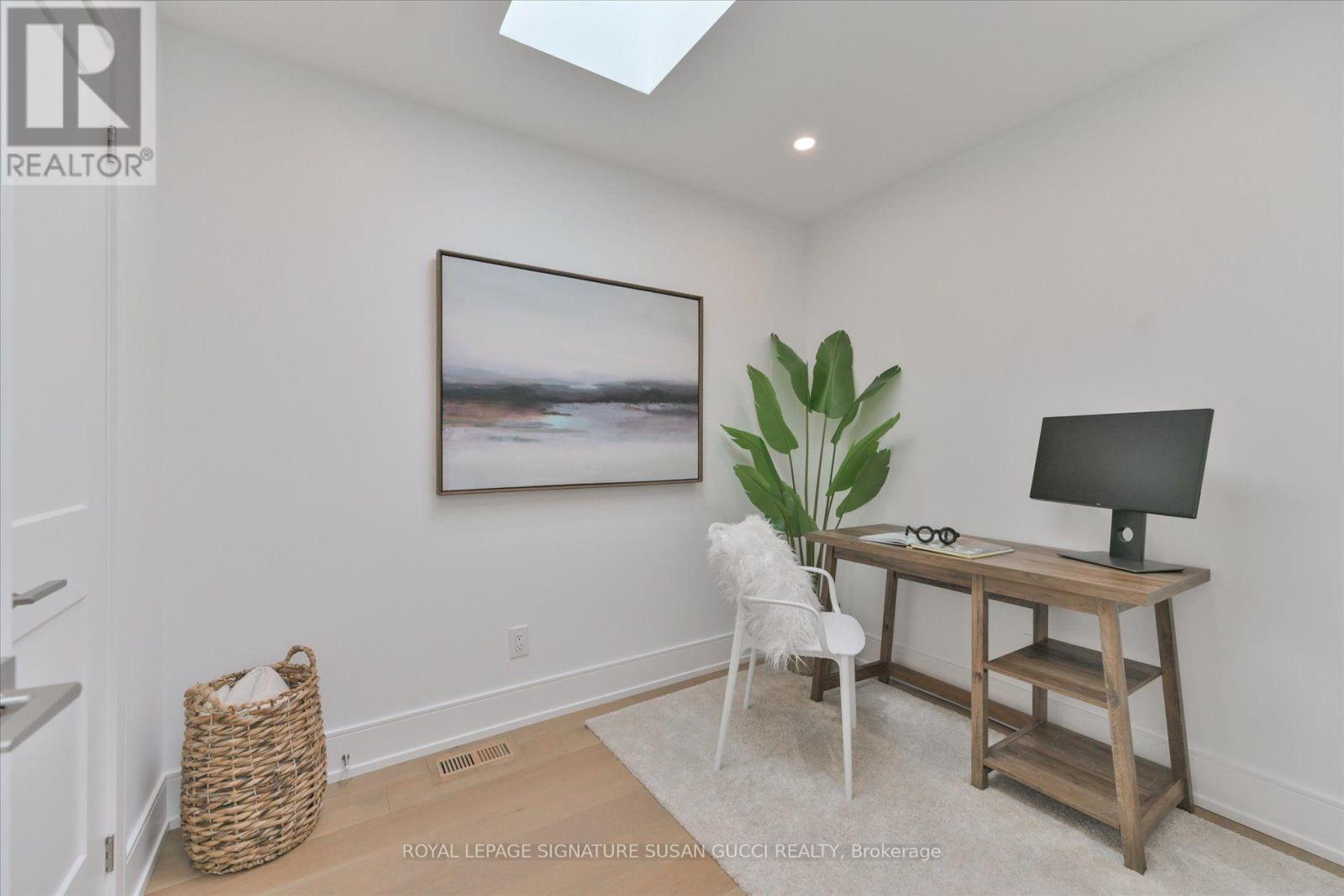 7A EVERETT CRESCENT - Image 25