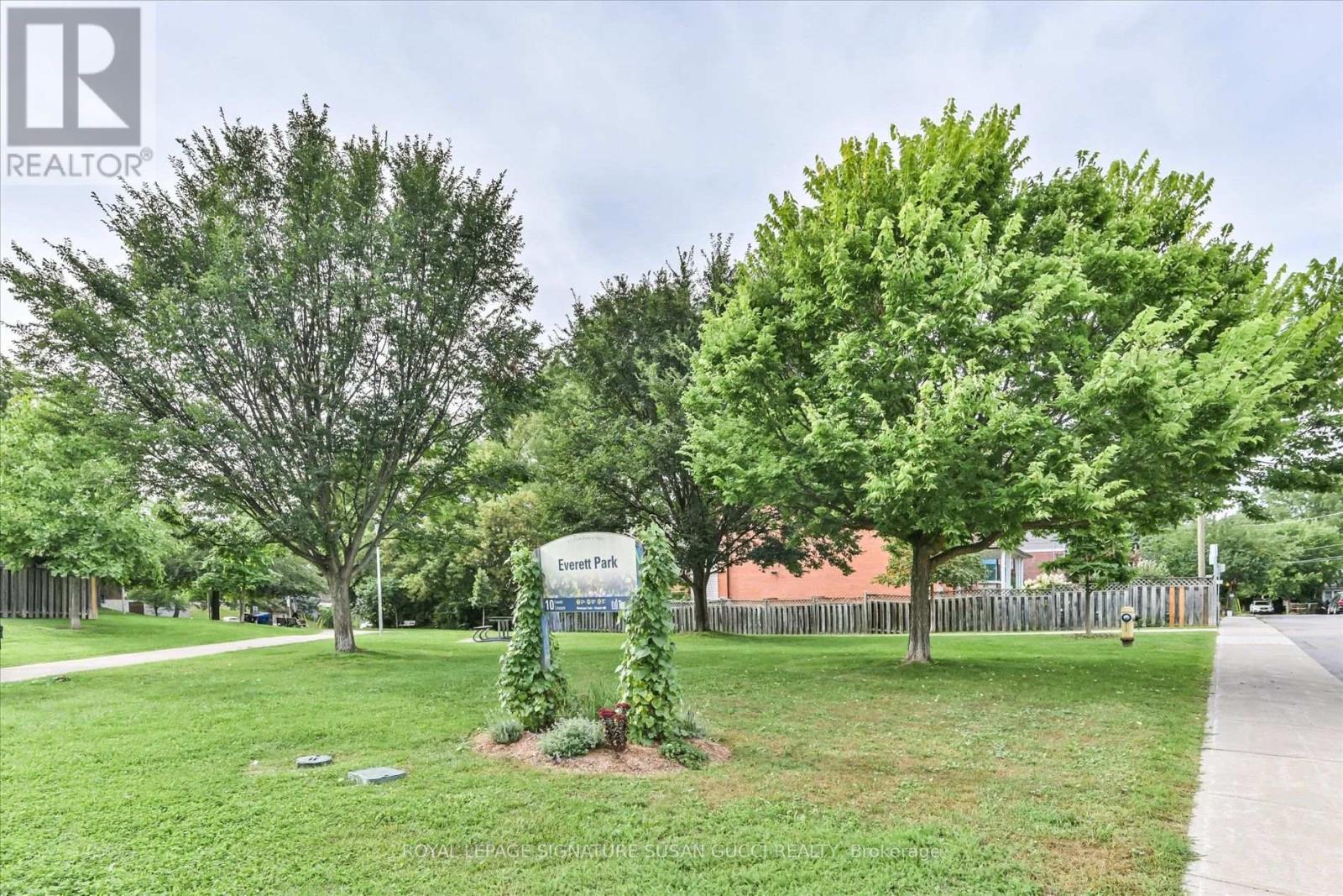 7A EVERETT CRESCENT - Image 35