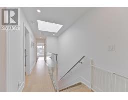 7a Everett Crescent, Toronto, ON M4C4P3 Photo 16