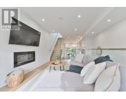 Bedroom 3 - 7a Everett Crescent, Toronto, ON M4C4P3 Photo 6