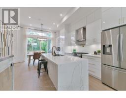 7a Everett Crescent, Toronto, ON M4C4P3 Photo 8