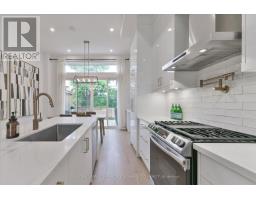 7a Everett Crescent, Toronto, ON M4C4P3 Photo 9