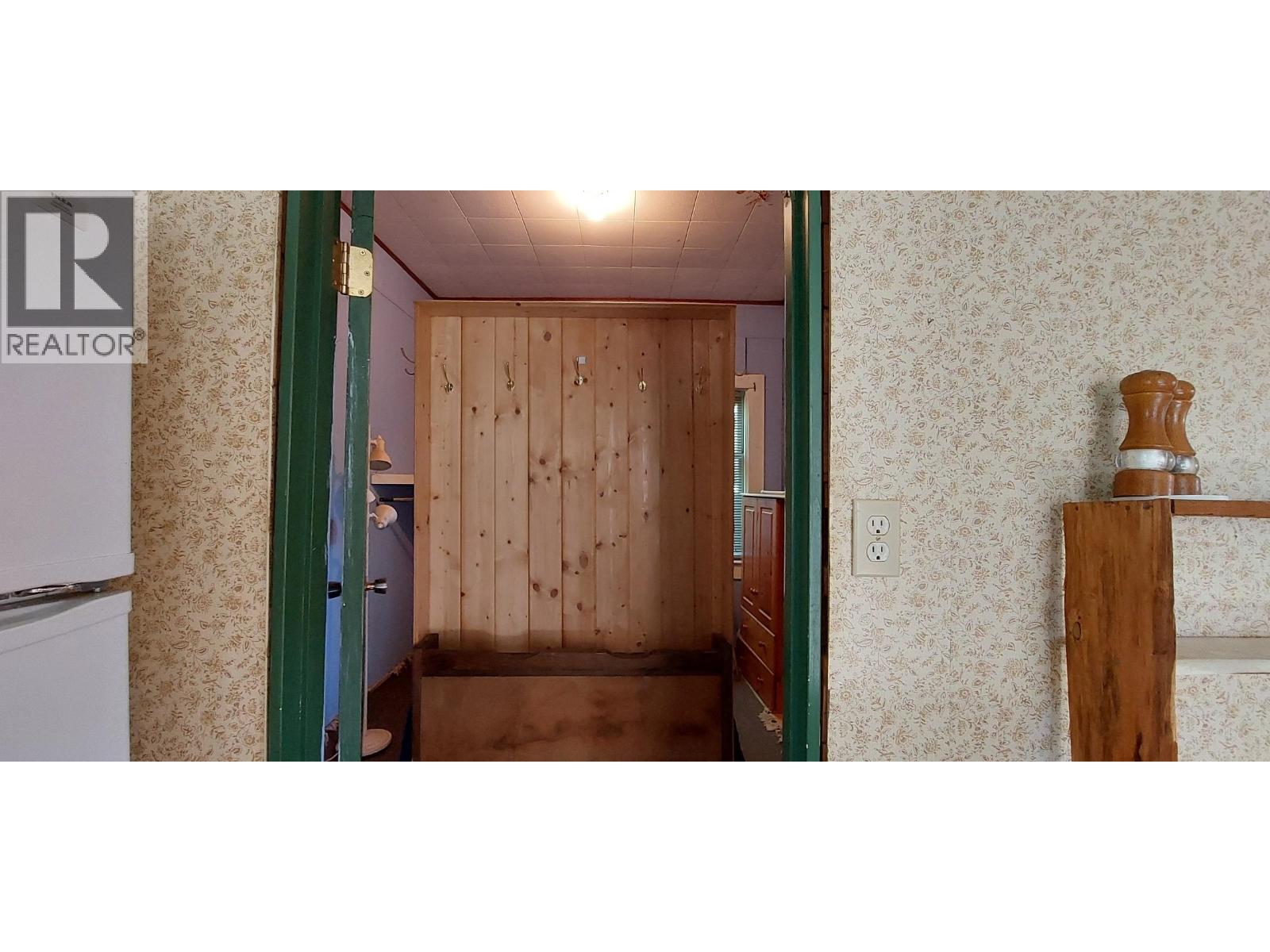 616 CLIFF STREET - 12