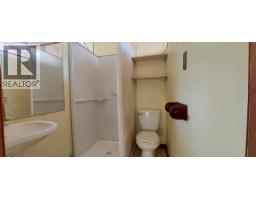 616 Cliff Street, Bella Coola, BC V0T1C0 Photo 22