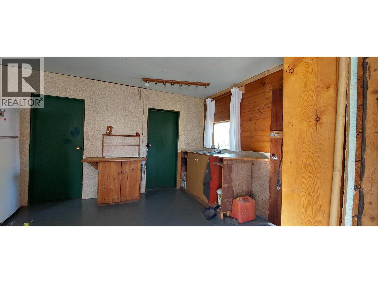 616 CLIFF STREET - 3