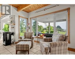467 329 Highway, Fox Point, NS B0J1T0 Photo 17