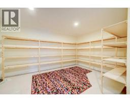 187 Cowichan Court W - photo 31