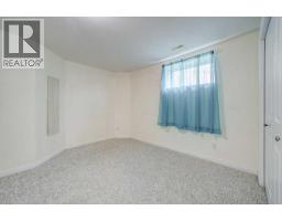 187 Cowichan Court W - photo 38