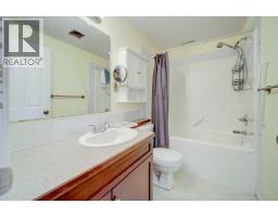 187 Cowichan Court W - photo 37