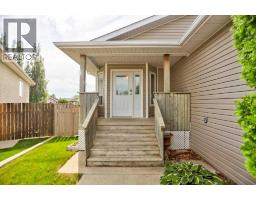187 Cowichan Court W - photo 43