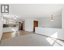 4pc Bathroom - 34 Keen Crescent, Red Deer, AB T4P4B9 Photo 8