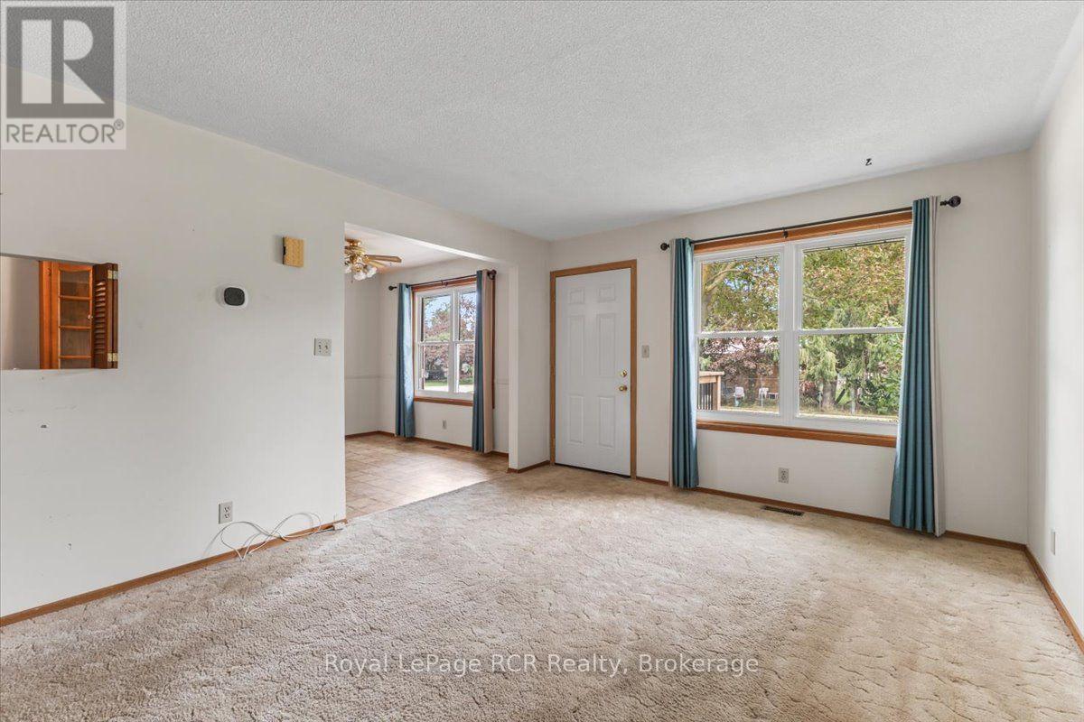 527 2ND A STREET - 5