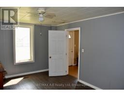 86 Salina Street N, St  Marys, ON N4X1C8 Photo 10