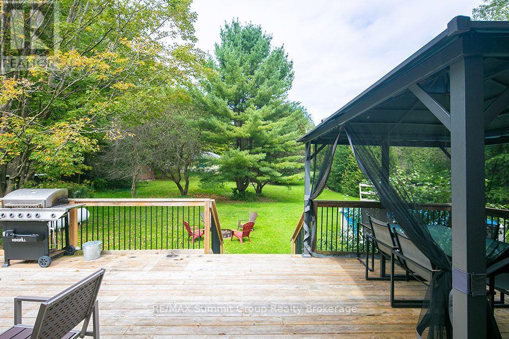 239 NAPOLEON STREET - Image 36