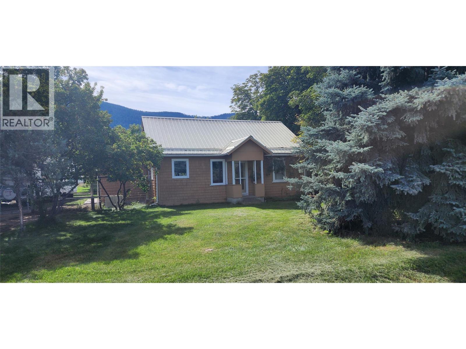 780 CAMERON Avenue - 67