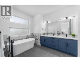 421 Hendon Drive Nw, Calgary, AB T2K2A1 Photo 17