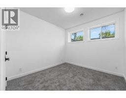 421 Hendon Drive Nw, Calgary, AB T2K2A1 Photo 30