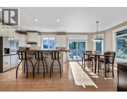 5pc Bathroom - 63 Patterson Drive Sw, Calgary, AB T3H2C1 Photo 12