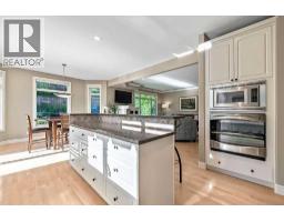 63 Patterson Drive Sw, Calgary, AB T3H2C1 Photo 17