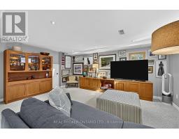 110 Murray Drive, Aurora, ON L4G2C5 Photo 18