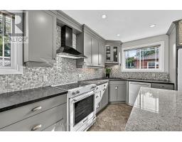 Office - 110 Murray Drive, Aurora, ON L4G2C5 Photo 8