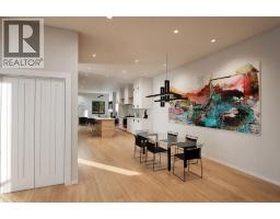 3pc Bathroom - 724 18 Avenue Nw, Calgary, AB T2M0V1 Photo 8