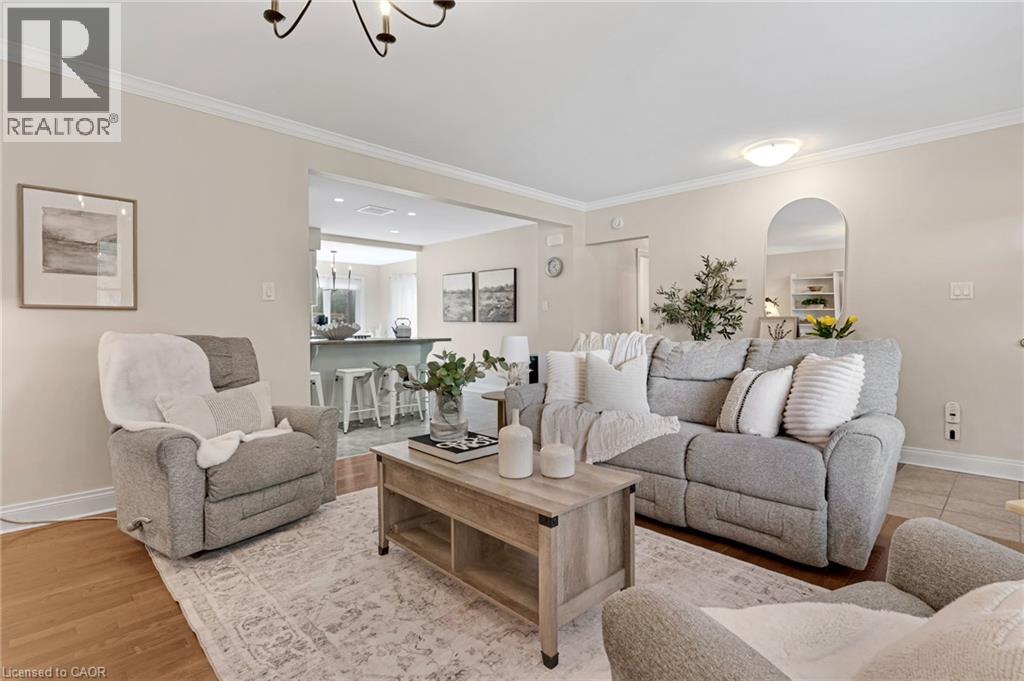 113 WHITELOCK Street - 9