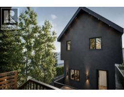 724 18 Avenue NW - photo 5