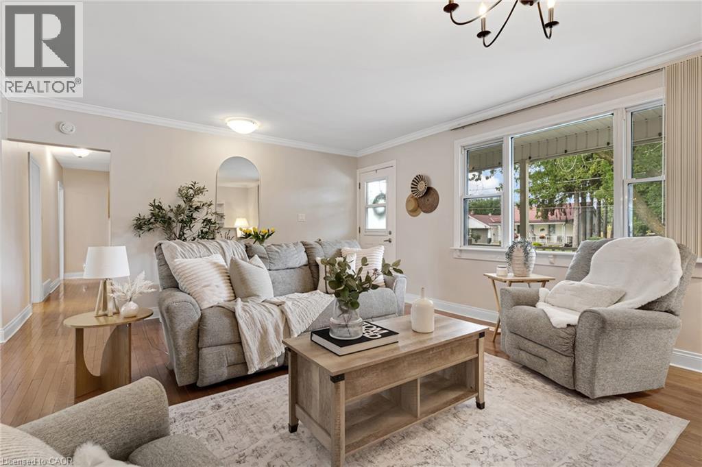 113 WHITELOCK Street - 8
