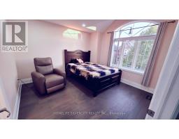 5 Magical Road, Brampton, ON L7A4R1 Photo 11