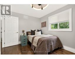 667 Sandcherry Drive, Burlington, ON L7T4L4 Photo 31