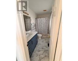 1 Golden Terrace Court, Kitchener, ON N2N3L2 Photo 14