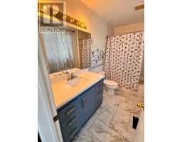 1 Golden Terrace Court, Kitchener, ON N2N3L2 Photo 15